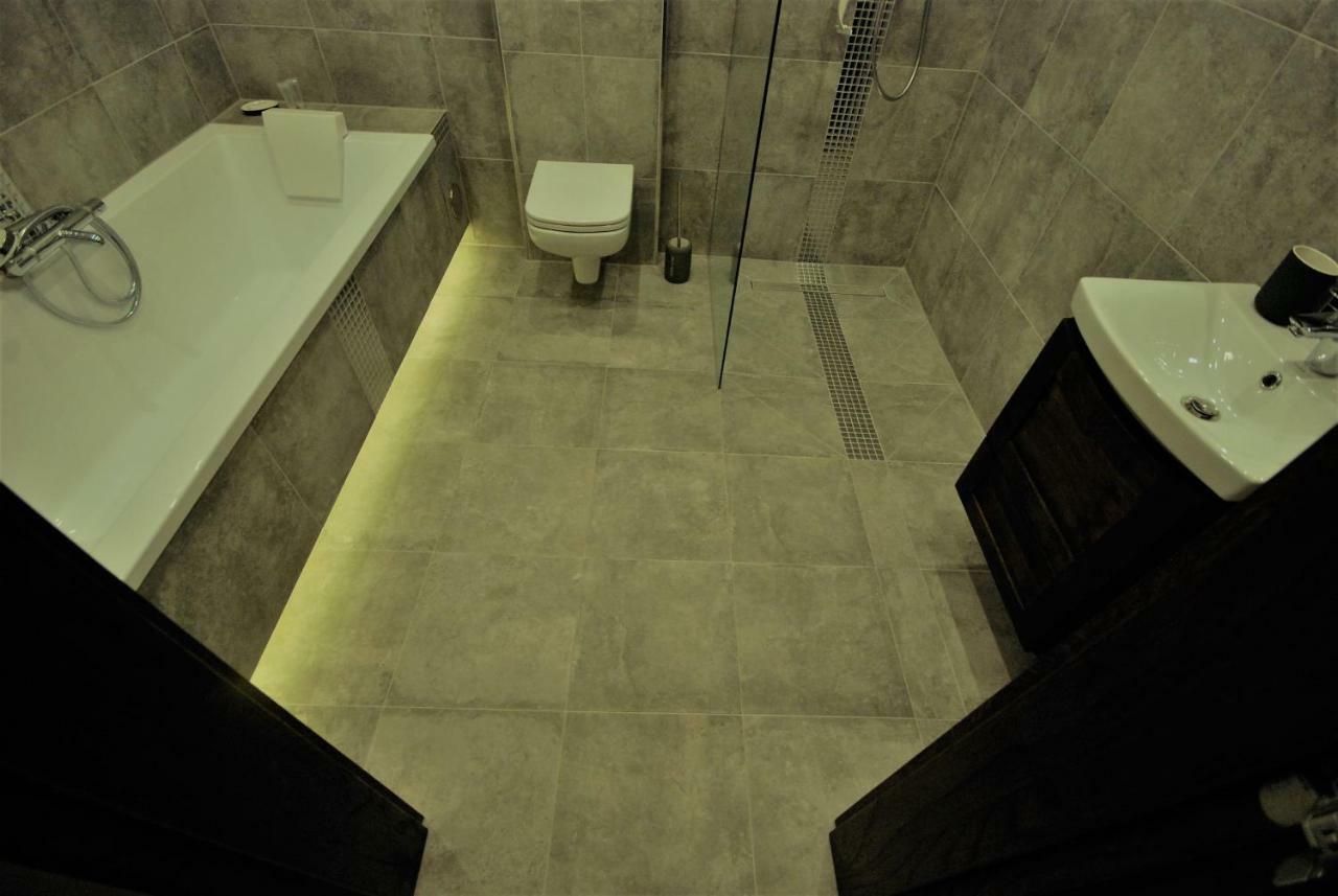 Atticapartment Lublin Eksteriør bilde